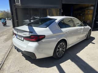 BMW 540i — 4