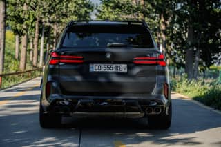 BMW X5 M50i (серый) — 5