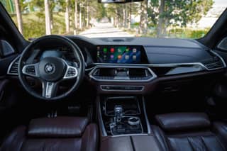 BMW X5 M50i (серый) — 9